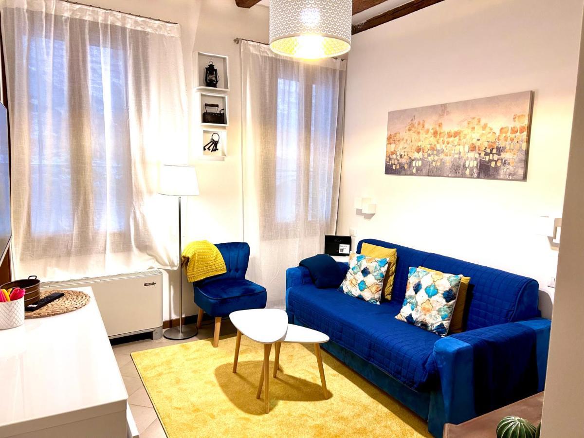 Central Flat Romantic Domus Remedio Venice Exterior photo